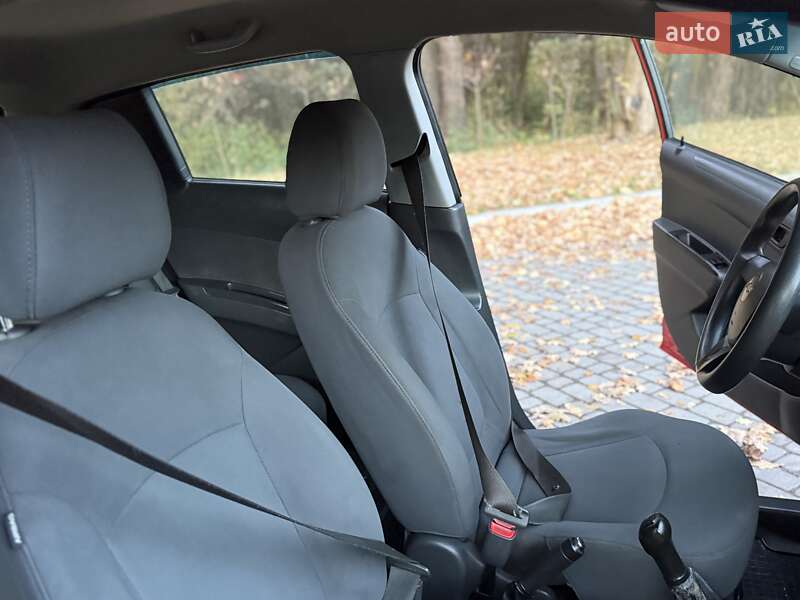 Хетчбек Chevrolet Spark 2011 в Львові фото 47 Хетчбек Chevrolet Spark 2011 в Львові