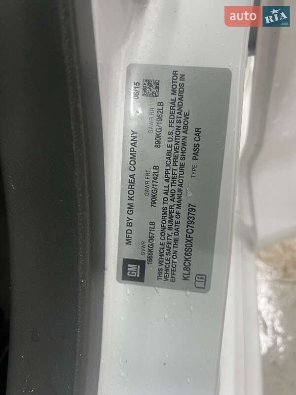 Хетчбек Chevrolet Spark 2015 в Дніпрі