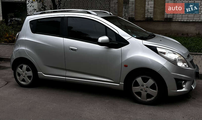 Chevrolet Spark 2011