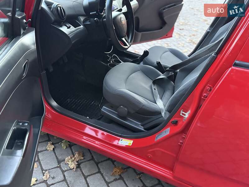 Хэтчбек Chevrolet Spark 2011 в Львове фото 37 Хэтчбек Chevrolet Spark 2011 в Львове