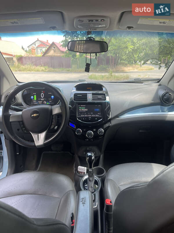 Хэтчбек Chevrolet Spark 2013 в Одессе