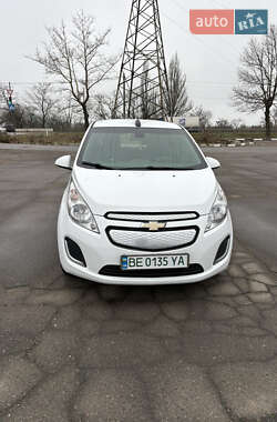 Хэтчбек Chevrolet Spark 2016 в Николаеве