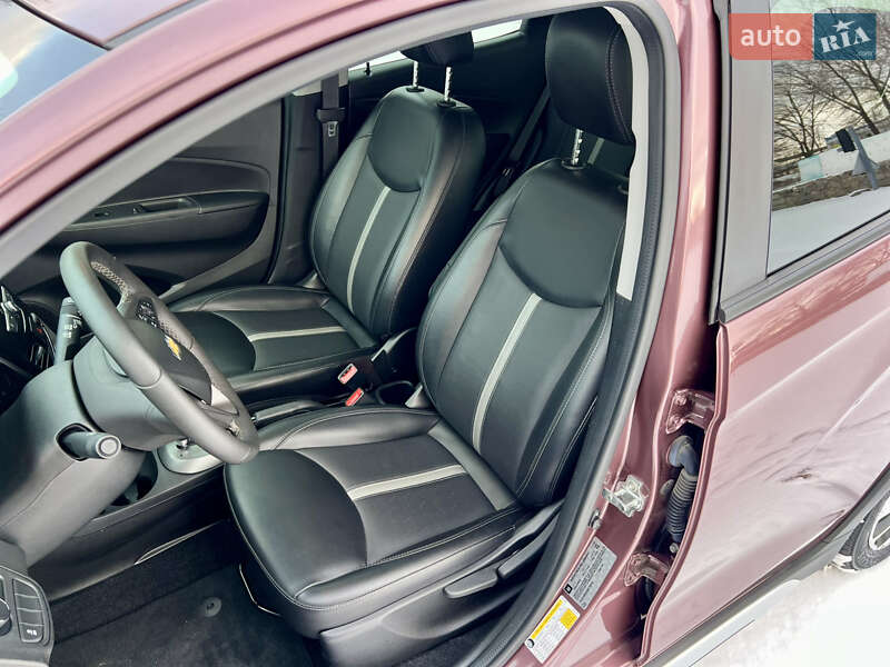 Позашляховик / Кросовер Chevrolet Spark 2020 в Горішніх Плавнях фото 27 Позашляховик / Кросовер Chevrolet Spark 2020 в Горішніх Плавнях