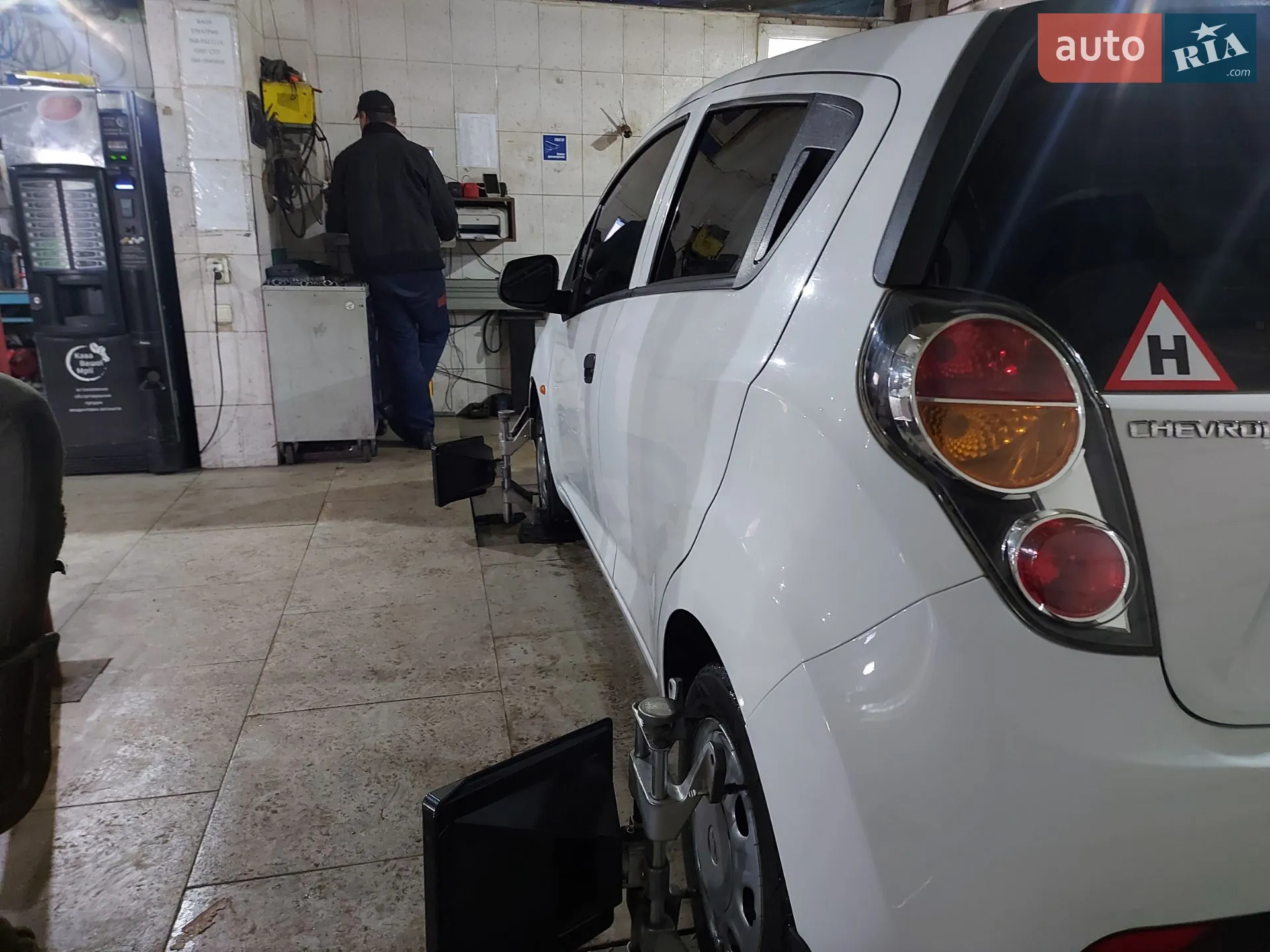2010 Chevrolet Spark - мініатюра 11