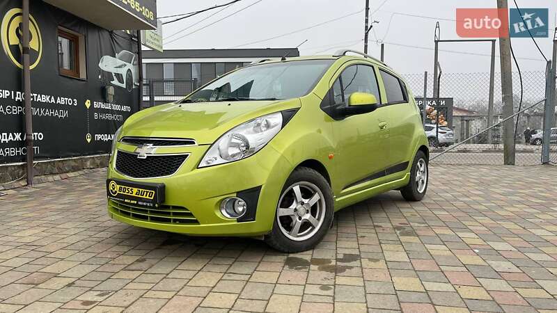 Хэтчбек Chevrolet Spark 2010 в Стрые