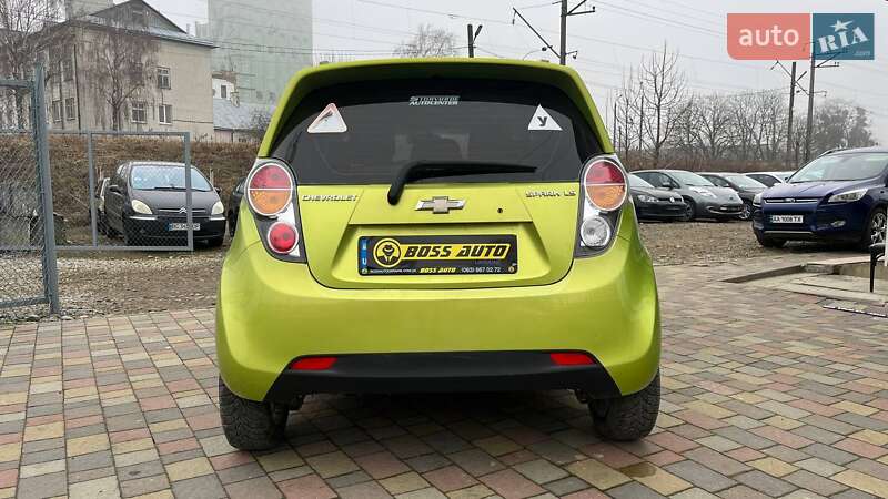 Хэтчбек Chevrolet Spark 2010 в Стрые
