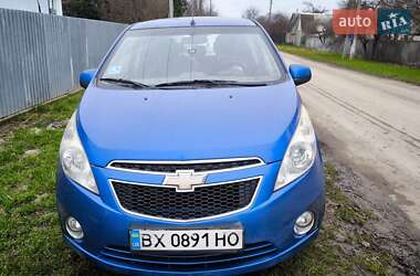 Хетчбек Chevrolet Spark 2011 в Кам'янець-Подільському