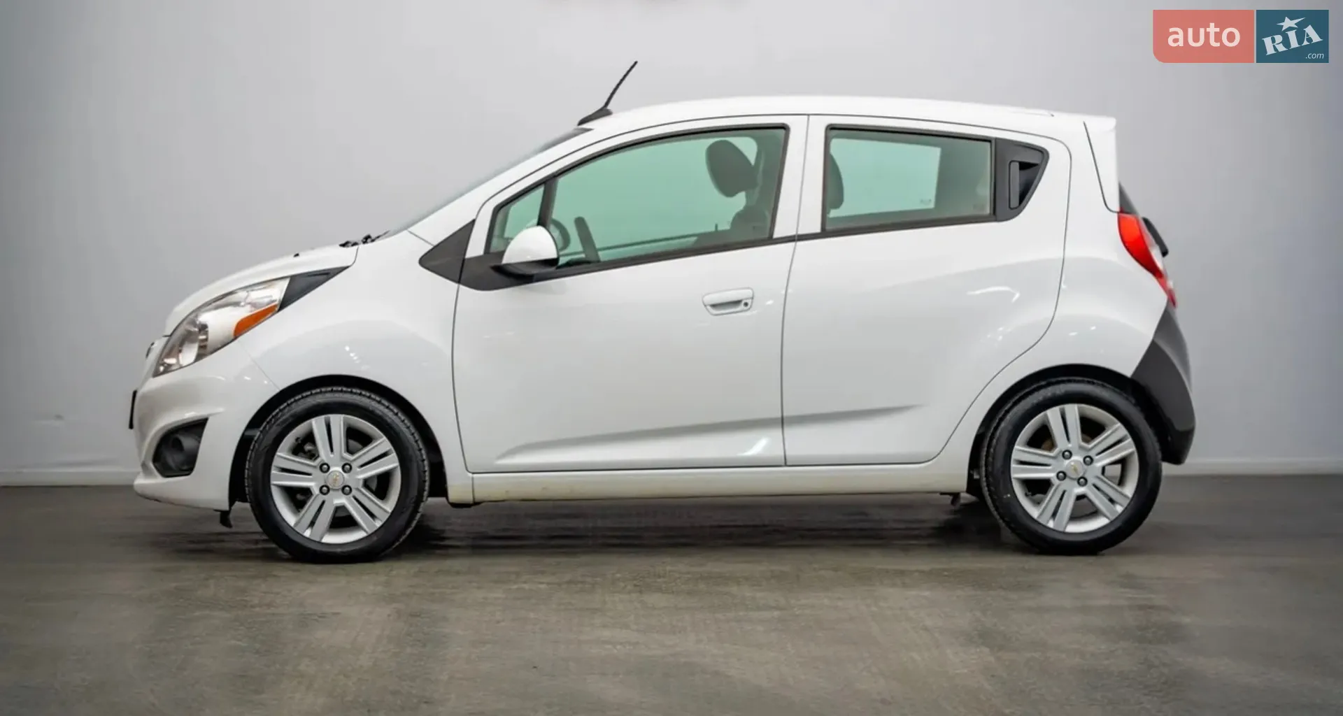 2014 Chevrolet Spark - мініатюра 20