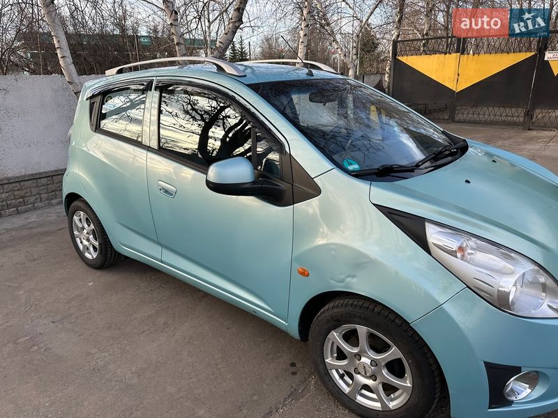 Хэтчбек Chevrolet Spark 2010 в Павлограде фото 4 Хэтчбек Chevrolet Spark 2010 в Павлограде
