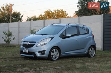 Хетчбек Chevrolet Spark 2010 в Кременчуці