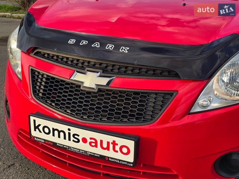 Хэтчбек Chevrolet Spark 2012 в Хмельницком