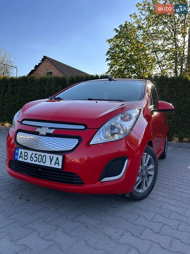 2016 Chevrolet Spark - мініатюра 24
