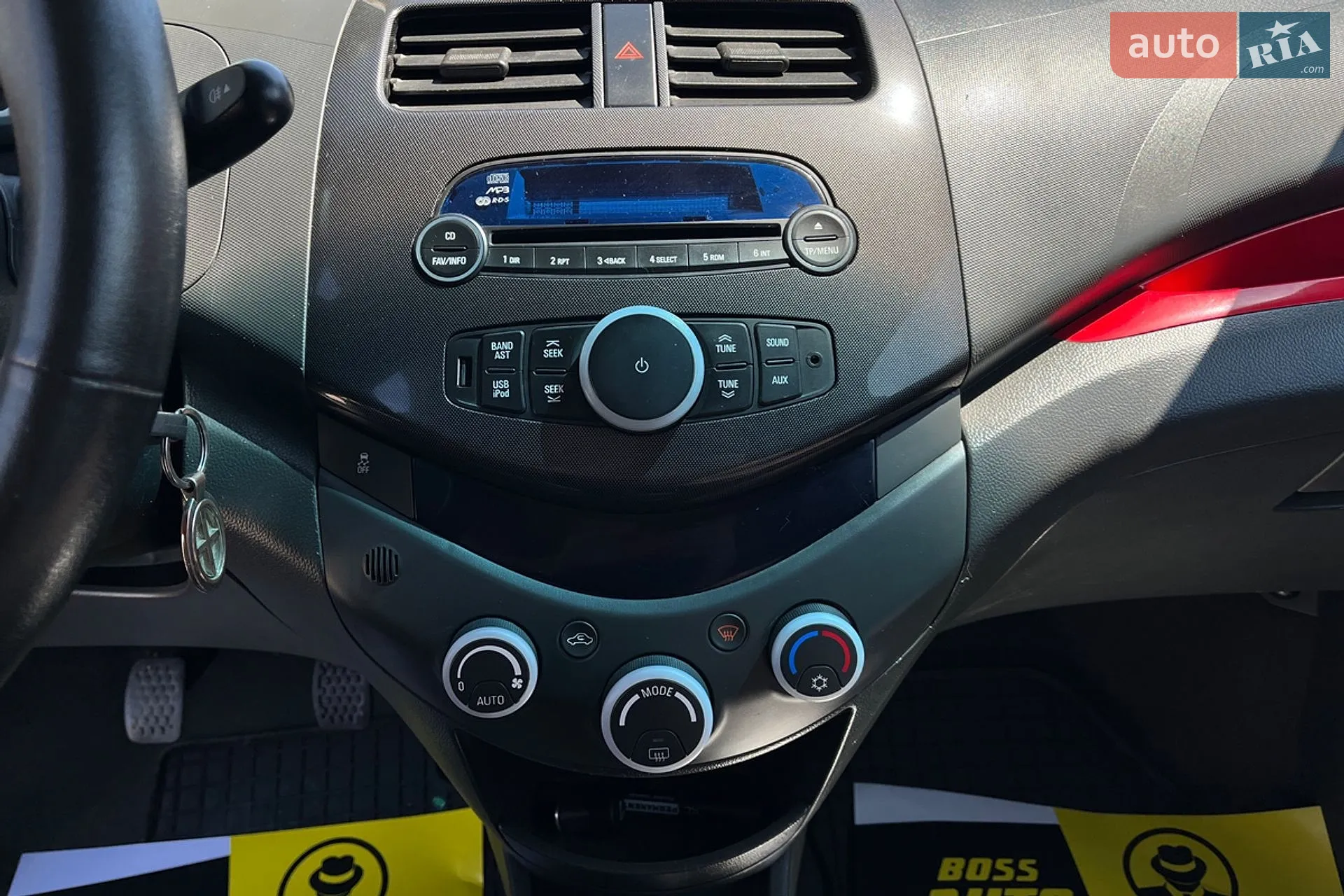 2011 Chevrolet Spark - мініатюра 13