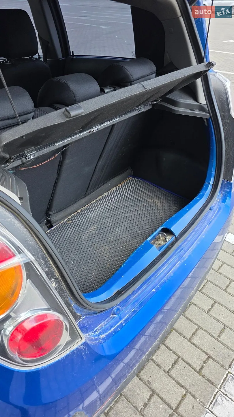 2010 Chevrolet Spark - мініатюра 13
