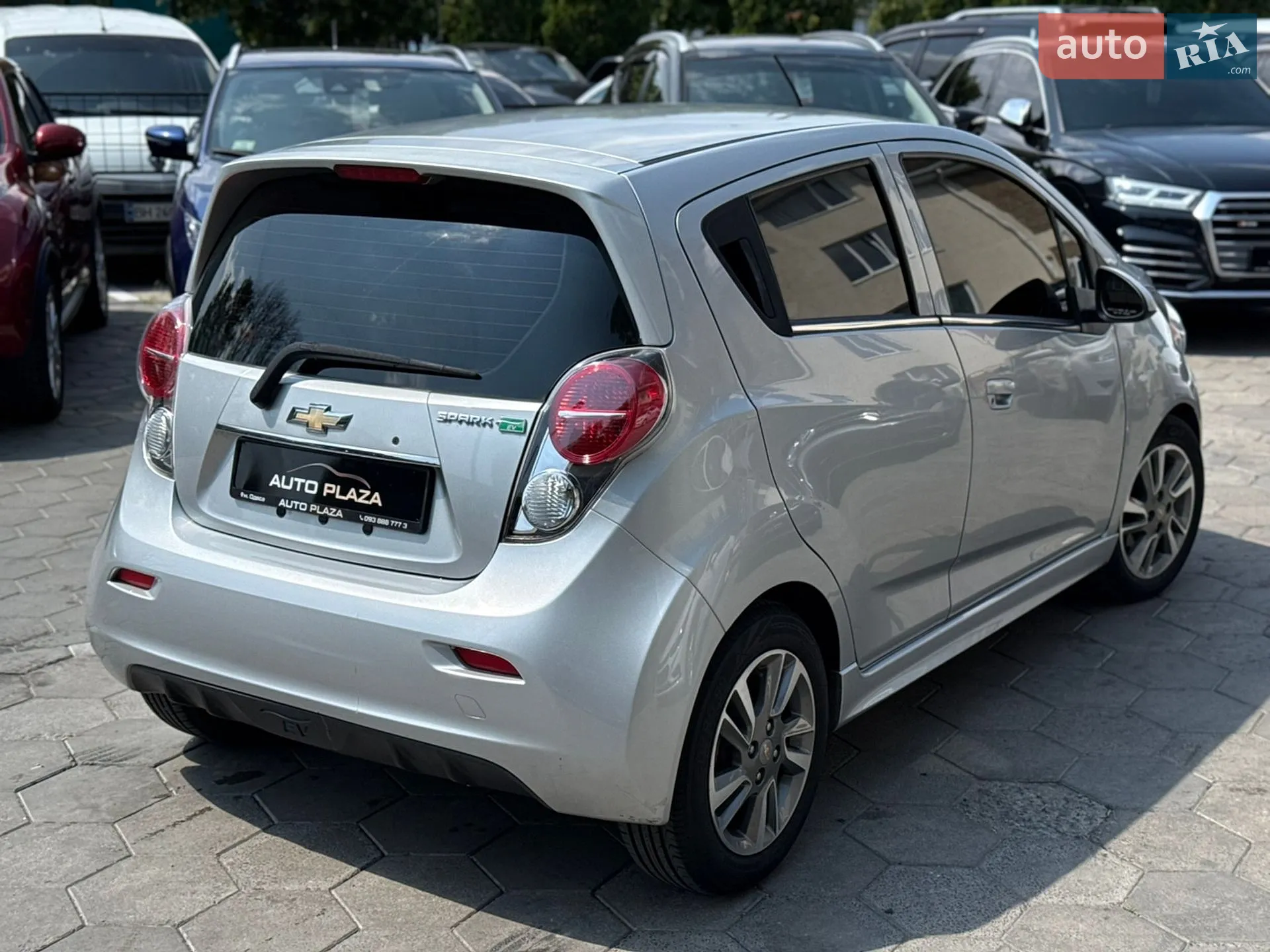 2015 Chevrolet Spark - мініатюра 12