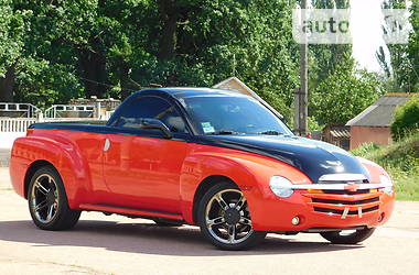Пикап Chevrolet SSR 2004 в Житомире