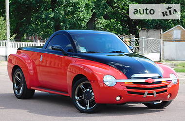 Пикап Chevrolet SSR 2004 в Житомире