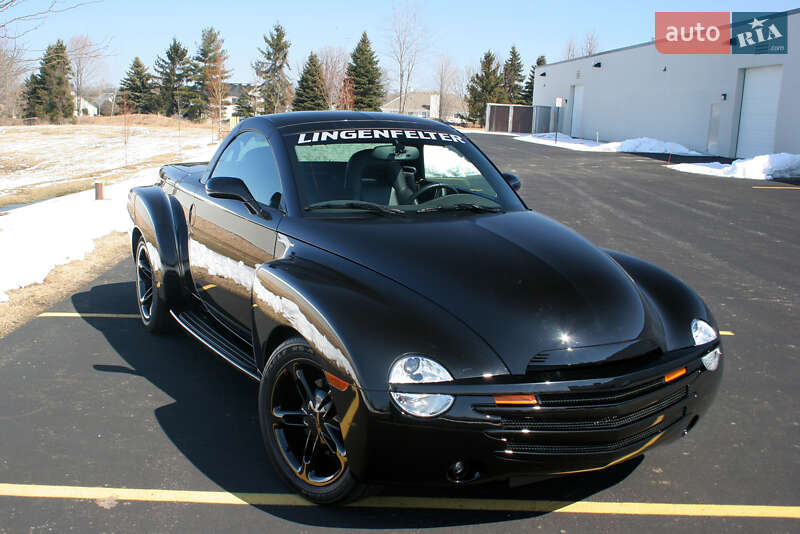 Кабріолет Chevrolet SSR 2004 в Києві