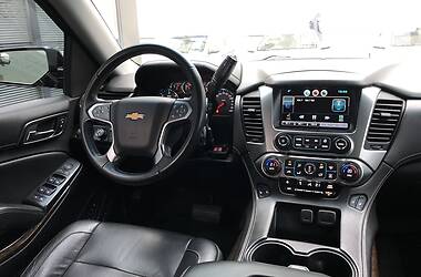 Внедорожник / Кроссовер Chevrolet Suburban 2015 в Львове