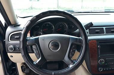 Позашляховик / Кросовер Chevrolet Suburban 2007 в 
