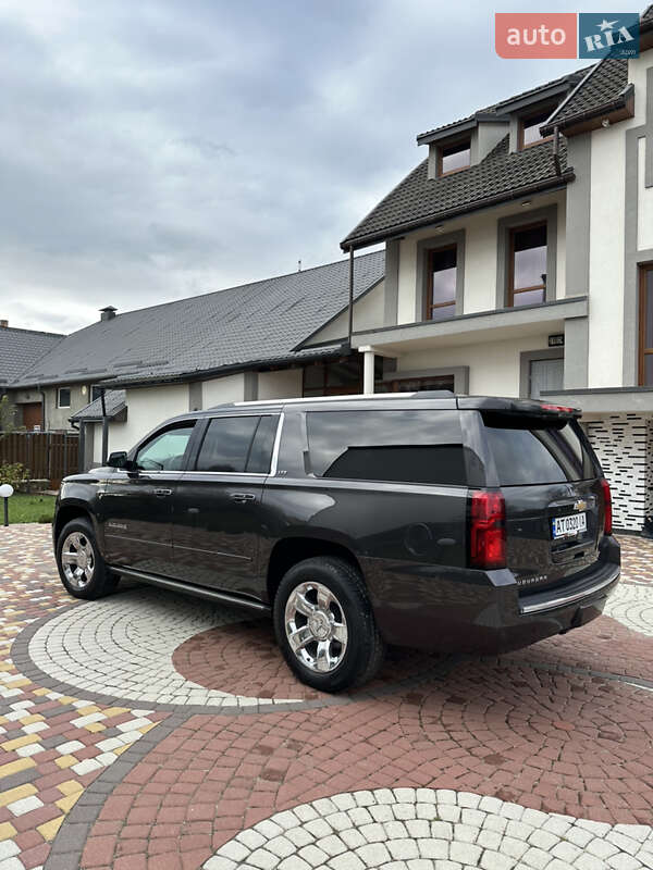 Внедорожник / Кроссовер Chevrolet Suburban 2015 в Калуше