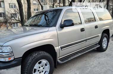 Позашляховик / Кросовер Chevrolet Suburban 2004 в Києві