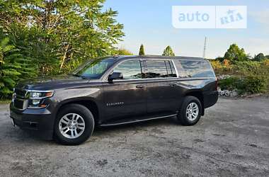 Внедорожник / Кроссовер Chevrolet Suburban 2016 в Одессе