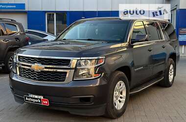 Chevrolet Suburban 2016