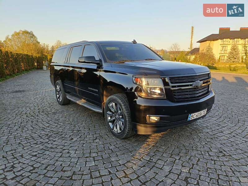 Позашляховик / Кросовер Chevrolet Suburban 2015 в Львові