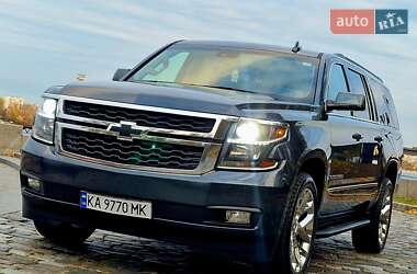 Позашляховик / Кросовер Chevrolet Suburban 2018 в Києві