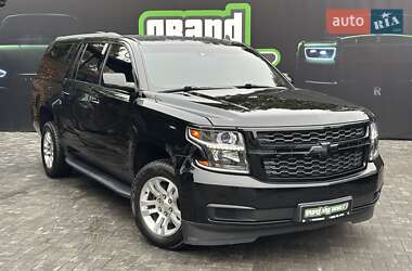 Chevrolet Suburban 2015