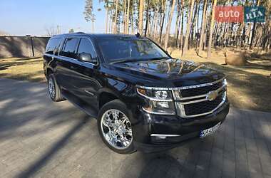 Позашляховик / Кросовер Chevrolet Suburban 2016 в Житомирі