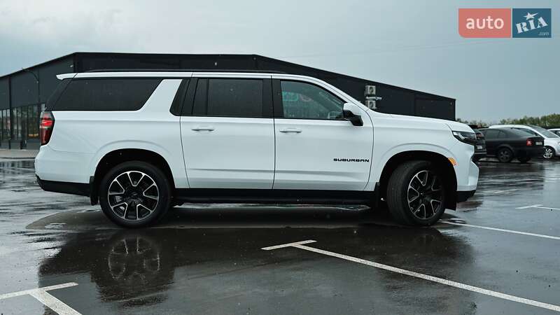 Позашляховик / Кросовер Chevrolet Suburban 2022 в Києві