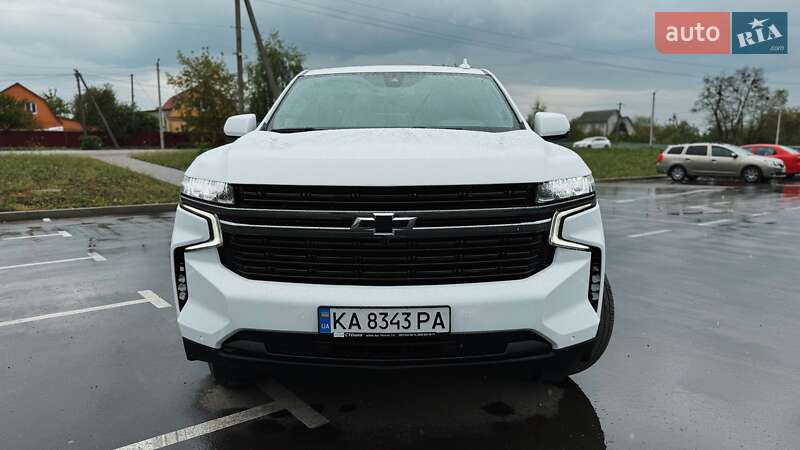 Позашляховик / Кросовер Chevrolet Suburban 2022 в Києві