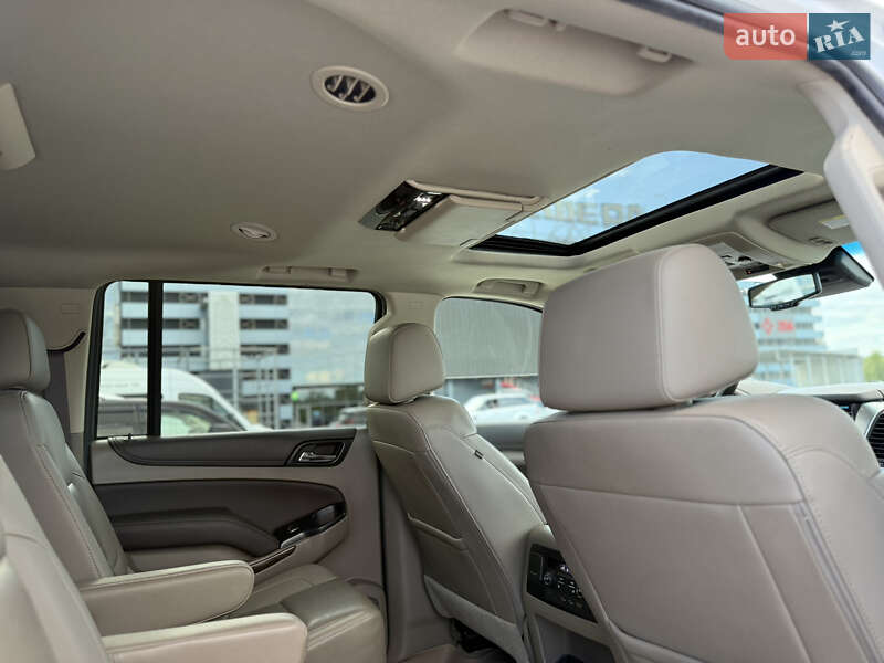 Внедорожник / Кроссовер Chevrolet Suburban 2017 в Киеве фото 18 Внедорожник / Кроссовер Chevrolet Suburban 2017 в Киеве