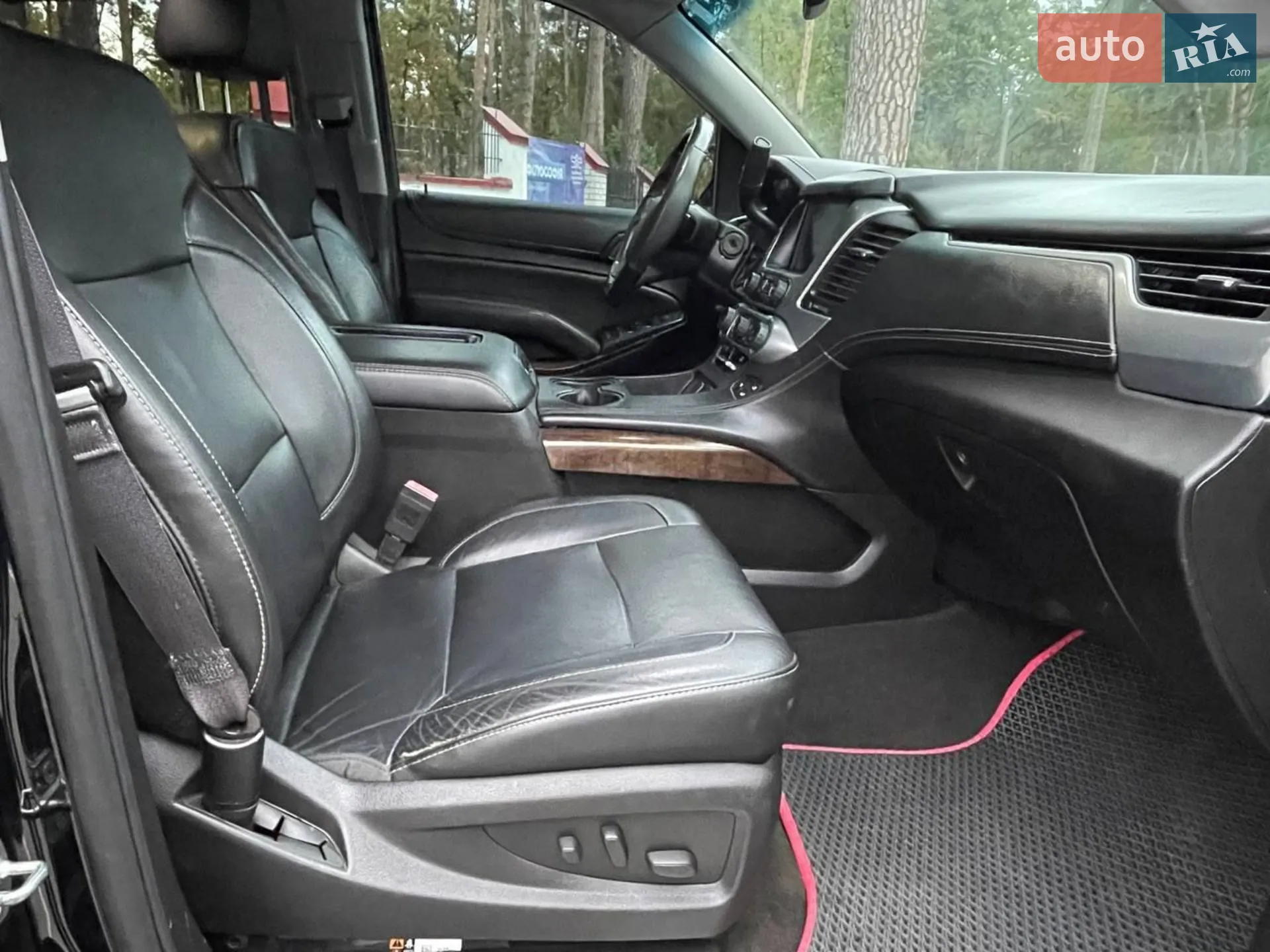 2015 Chevrolet Suburban - мініатюра 11