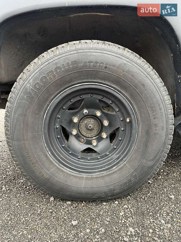 Внедорожник / Кроссовер Chevrolet Suburban 1997 в Белогородке фото 8 Внедорожник / Кроссовер Chevrolet Suburban 1997 в Белогородке