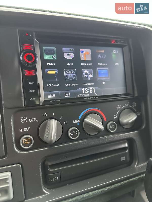 Внедорожник / Кроссовер Chevrolet Suburban 1997 в Белогородке фото 39 Внедорожник / Кроссовер Chevrolet Suburban 1997 в Белогородке