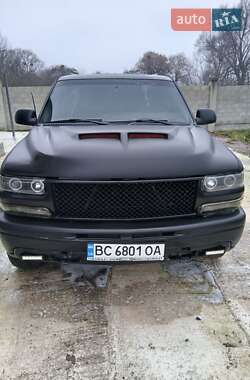 Внедорожник / Кроссовер Chevrolet Suburban 2000 в Львове