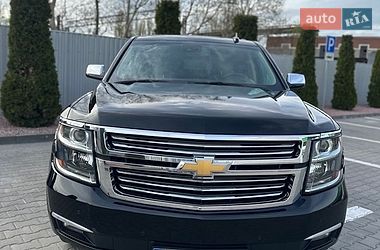 Позашляховик / Кросовер Chevrolet Suburban 2015 в Одесі