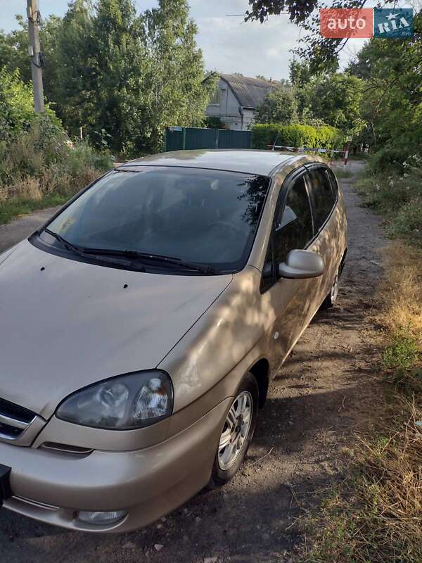 Универсал Chevrolet Tacuma 2005 в Днепре