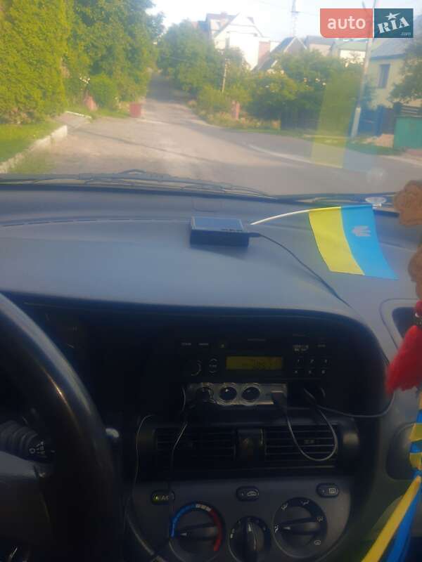 Універсал Chevrolet Tacuma 2006 в Рівному