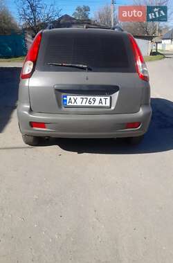 Минивэн Chevrolet Tacuma 2004 в 
