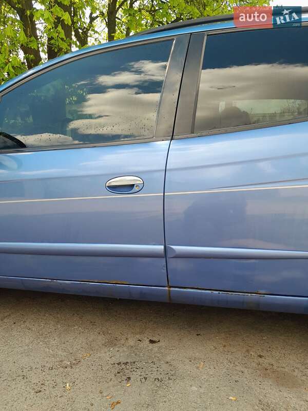 Минивэн Chevrolet Tacuma 2005 в Житомире