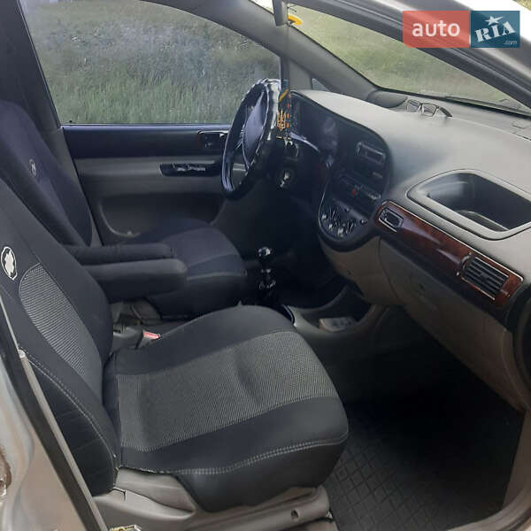 Минивэн Chevrolet Tacuma 2004 в Харькове