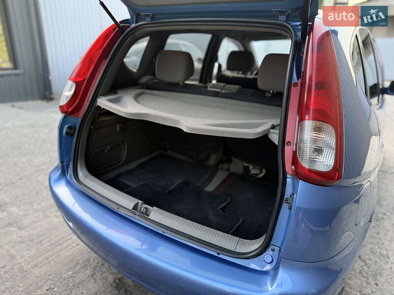 Минивэн Chevrolet Tacuma 2006 в Киеве
