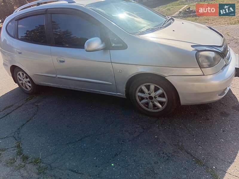 Минивэн Chevrolet Tacuma 2006 в Ватутино
