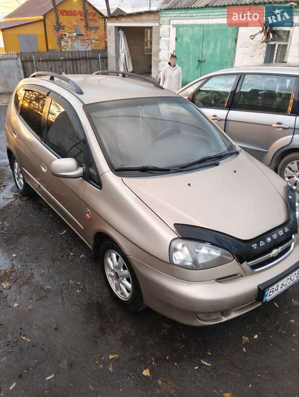 Минивэн Chevrolet Tacuma 2005 в Ровном