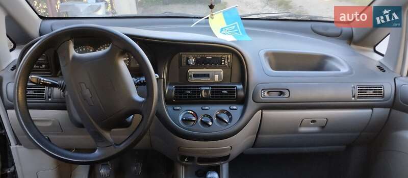 Минивэн Chevrolet Tacuma 2005 в Львове фото 5 Минивэн Chevrolet Tacuma 2005 в Львове