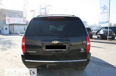 Внедорожник / Кроссовер Chevrolet Tahoe 2011 в 